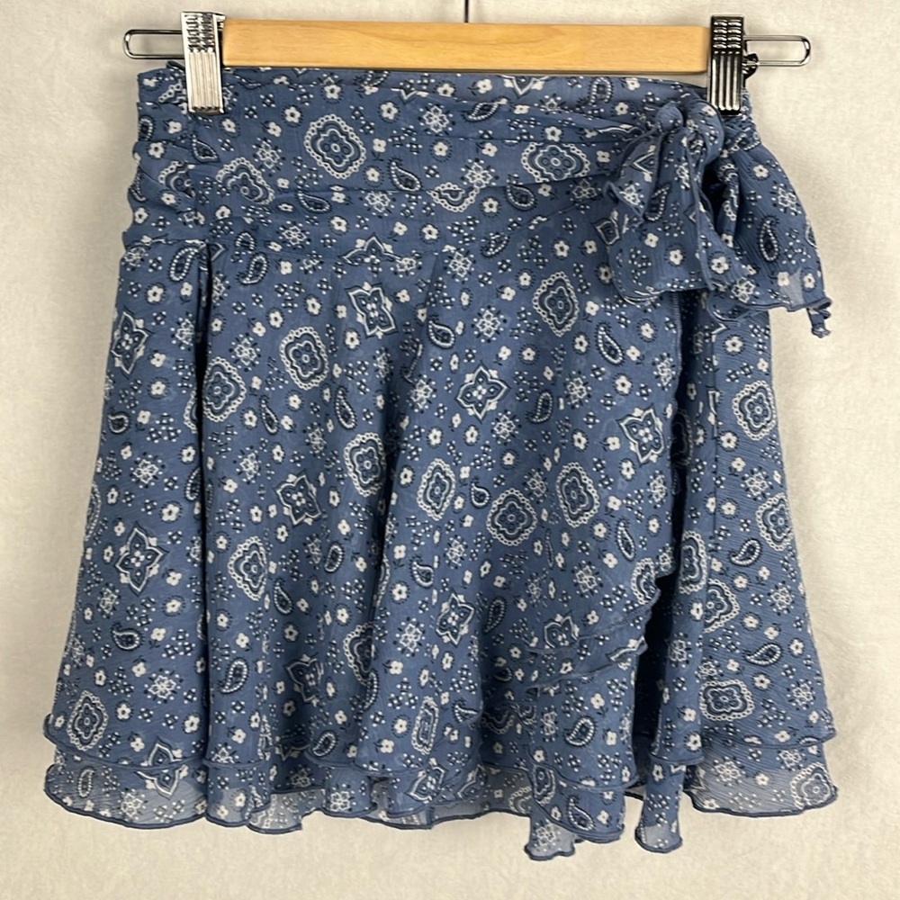 Aerie xs wrap skirt paisley
